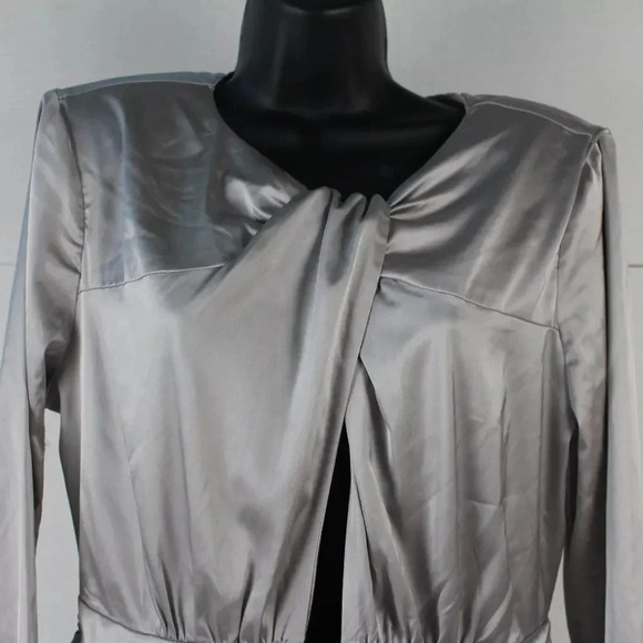 ASTR Dress - Picture 2 of 8